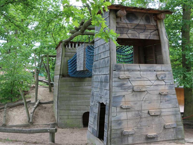 Schönebeck Ferien-& Erlebnispark Ploetzky מראה חיצוני תמונה