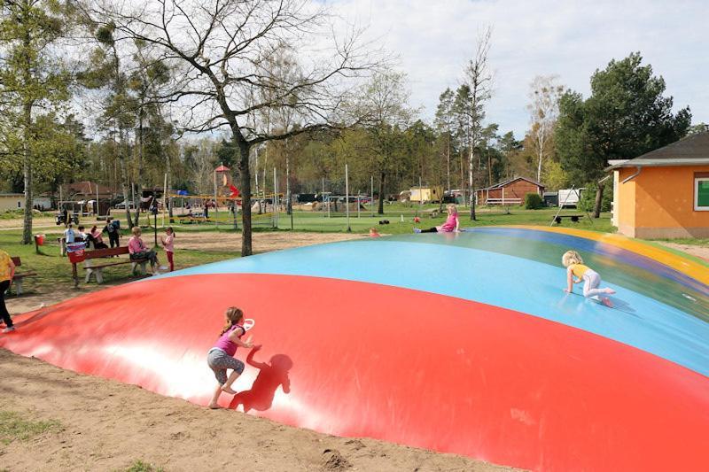 מלון Schönebeck Ferien-& Erlebnispark Ploetzky מראה חיצוני תמונה