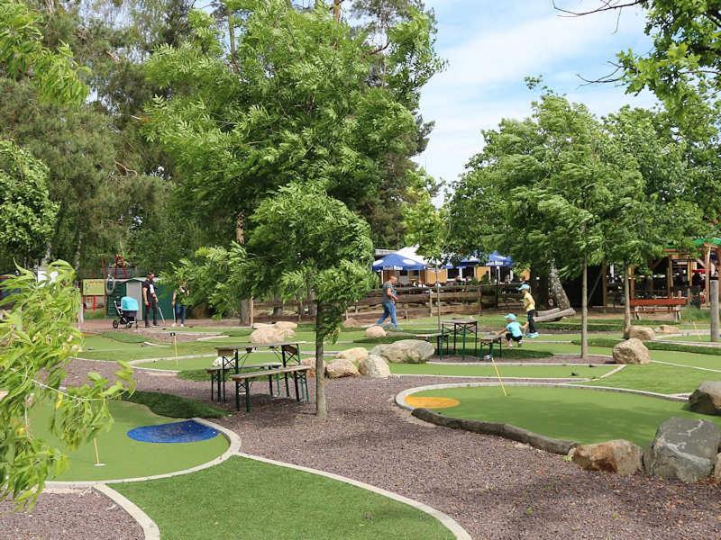 Schönebeck Ferien-& Erlebnispark Ploetzky מראה חיצוני תמונה